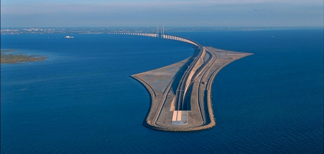 Arhitektonsko čudo Skandinavije most koji prelazi u podvodni tunel 665