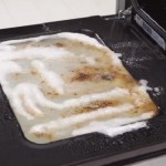 GENIJALAN TRIK Evo kako očistiti pećnicu u samo par minuta