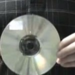 NE BACAJTE STARI CD! Uz pomoć ovog trika za samo 10 sekundi ukonićete sve OGREBOTINE!