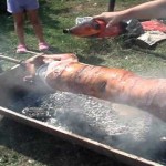 Kako napraviti ražanj za janjce i prasce (VIDEO)
