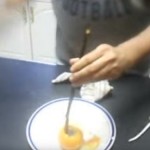 BEZ ŠIBICA I POTPALE: Genijalan video otkriva kako zapaliti vatru samo jednom narančom!
