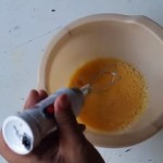 Kako da napravite ručni mikser od kutije za šampon i žice (VIDEO)