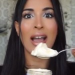 Namazala je MAJONEZ na kosu, a kada vidite ZAŠTO, i vi ćete to uraditi (VIDEO)