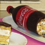 Evo kako da običnu flašu Coca Cole pretvorite u super ukusnu poslasticu!