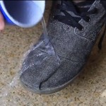 Otkrijte super trik uz koji sve cipele postaju otporne na vodu (VIDEO)