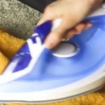 Uzela je peglu i vlažan peškir – i rešila problem koji IZLUĐUJE sve žene (VIDEO)