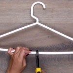 Prepolovila plastični ofinger i olakšala sebi život: Genijalnu caku koristićete i vi! (VIDEO)