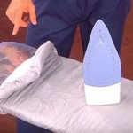 Ona pokriva cijelu dasku sa aluminijumskom folijom. Razlog je ZAPANJUJUĆI!
