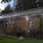 Kuća od stakla u Švedskoj: Napravili dom koji će štediti novac! (VIDEO)