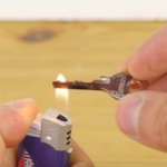 Postavio je ključ na plamen upaljača, kada vidite zašto, i vi ćete uraditi isto to! (VIDEO)
