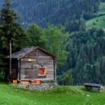 SKRIVENA OAZA: Kućica iz priče o Ivici i Marici